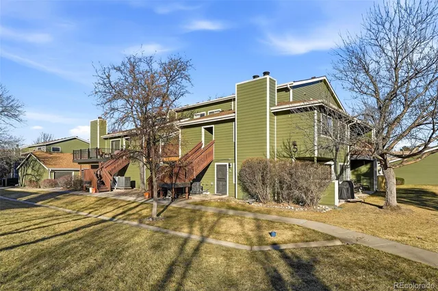 a view of outdoor space