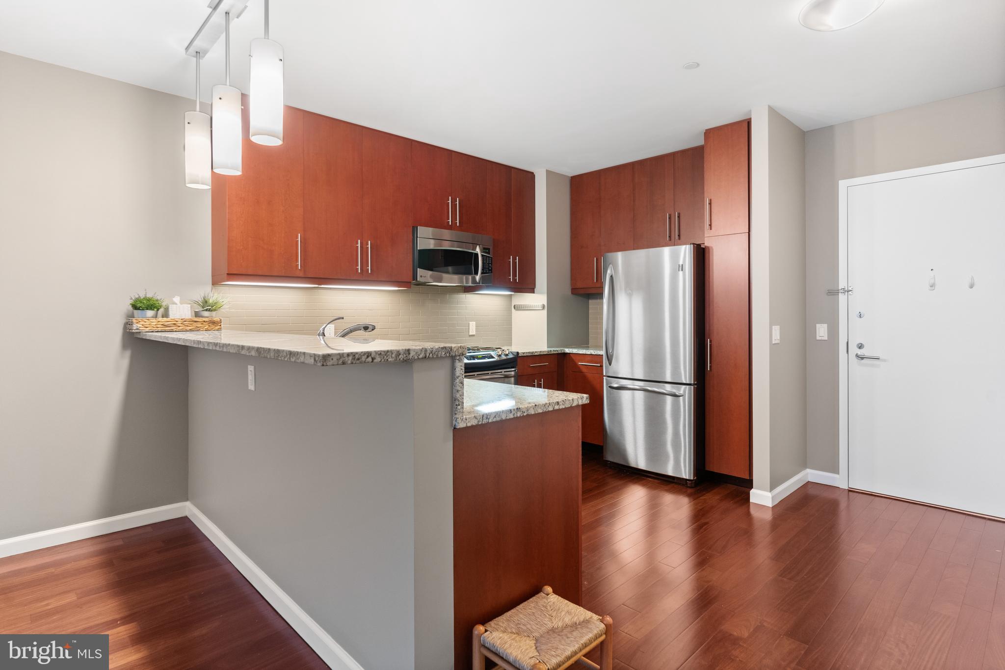 1425 Locust Street, Unit 3D Philadelphia, PA 19102 - Photo 11 of 41