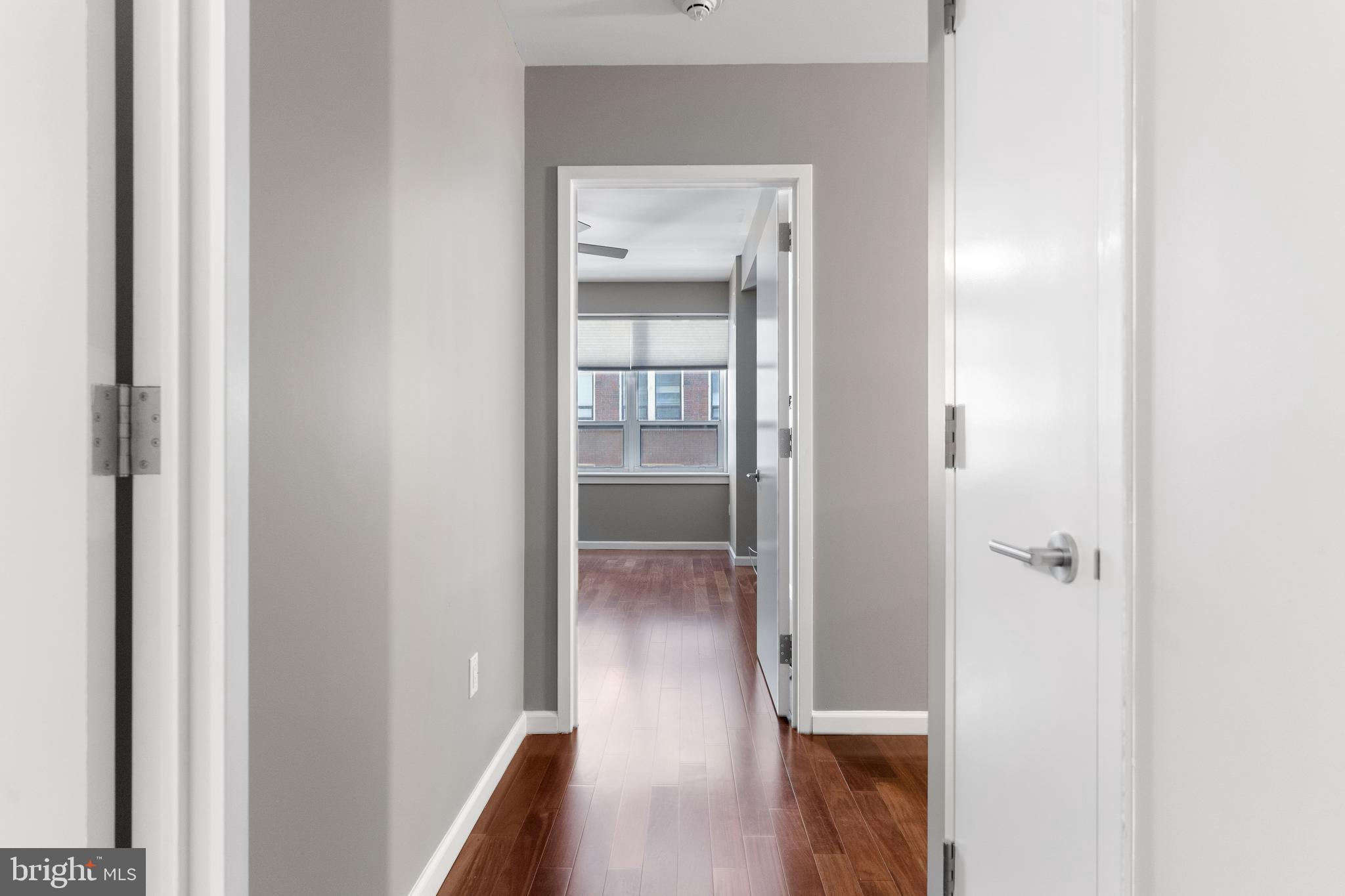 1425 Locust Street, Unit 3D Philadelphia, PA 19102 - Photo 16 of 41