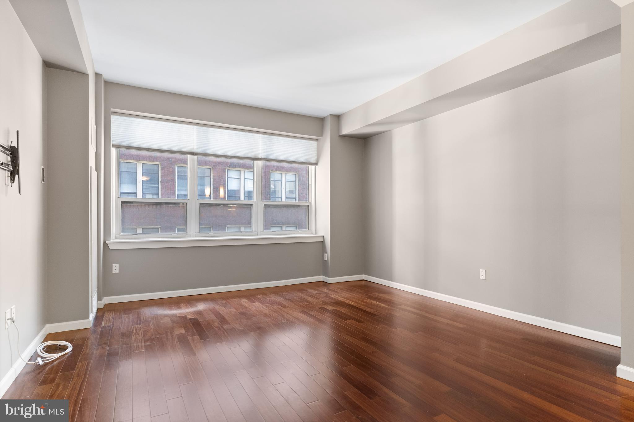 1425 Locust Street, Unit 3D Philadelphia, PA 19102 - Photo 27 of 41