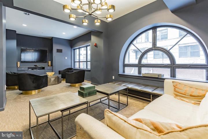 1425 Locust Street, Unit 3D Philadelphia, PA 19102 - Photo 38 of 41