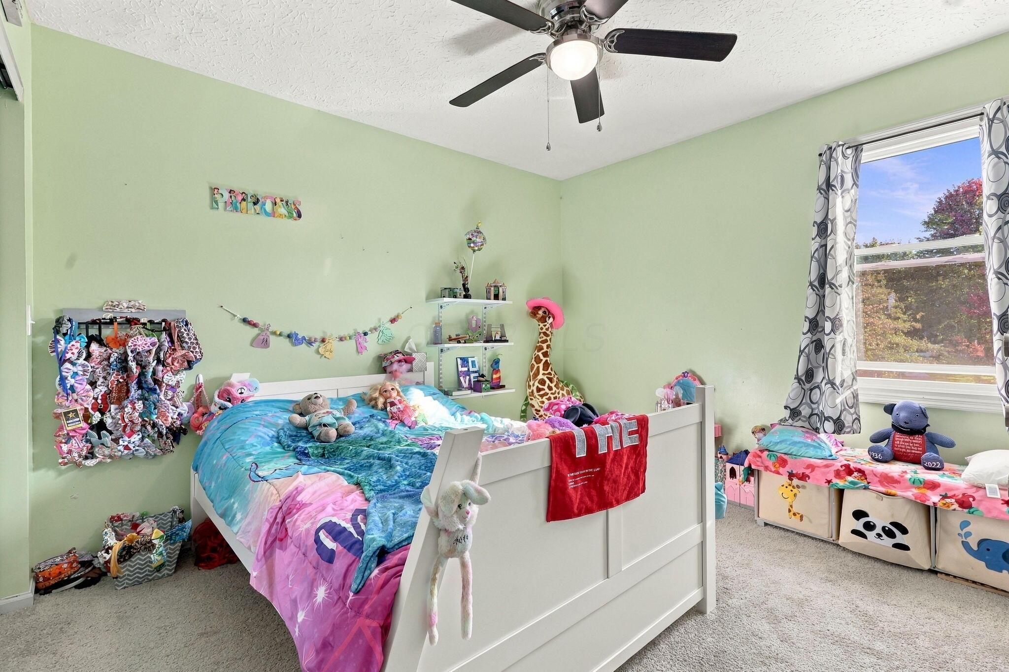 609 Grist Run Road Westerville, OH 43082 - Photo 26 of 39 3rd Bedroom