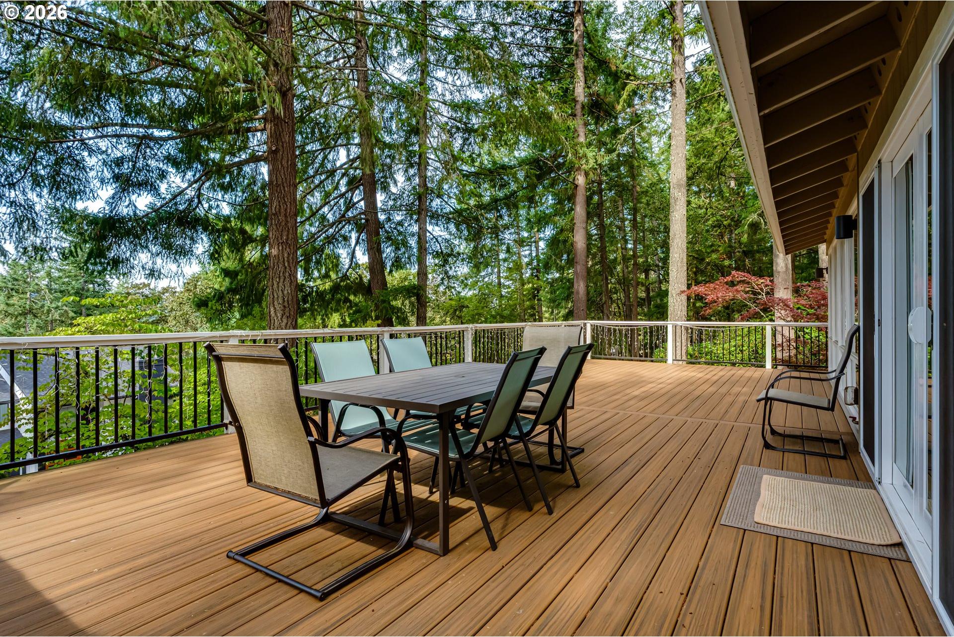 3815 Spring Boulevard Eugene, OR 97405 - Photo 13 of 48 Deck