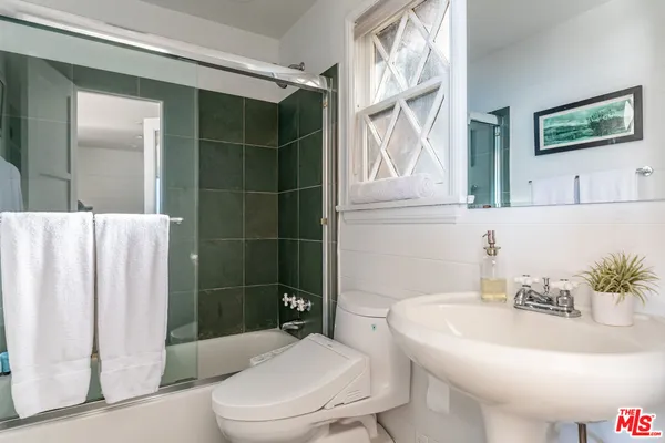 $18,900 | 42602 Pacific Coast Highway, Malibu, CA 90265