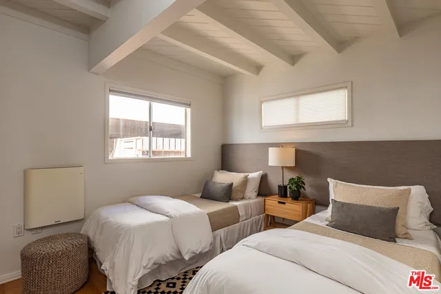 $18,900 | 42602 Pacific Coast Highway, Malibu, CA 90265