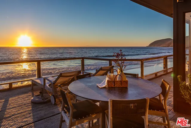 $18,900 | 42602 Pacific Coast Highway, Malibu, CA 90265