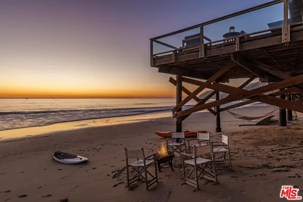 $18,900 | 42602 Pacific Coast Highway, Malibu, CA 90265