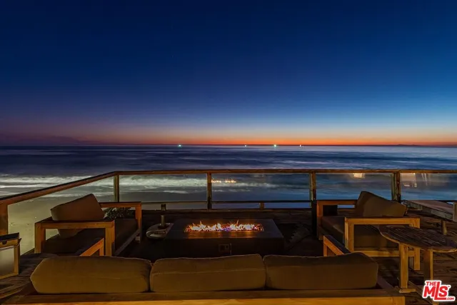 $18,900 | 42602 Pacific Coast Highway, Malibu, CA 90265