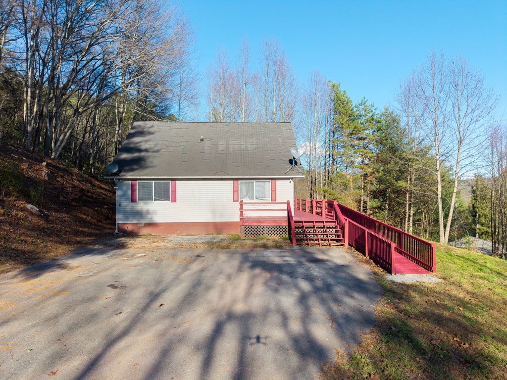 251 Maltby Road Marble, NC 28905 - Photo 7 of 42