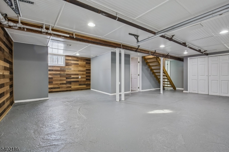 4 Cabot Lane Kinnelon, NJ 07405 - Photo 14 of 29