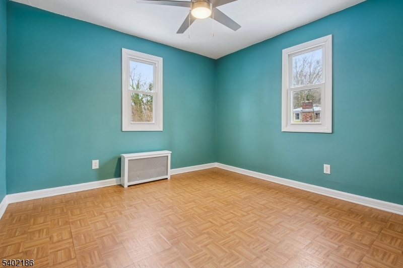 4 Cabot Lane Kinnelon, NJ 07405 - Photo 5 of 29