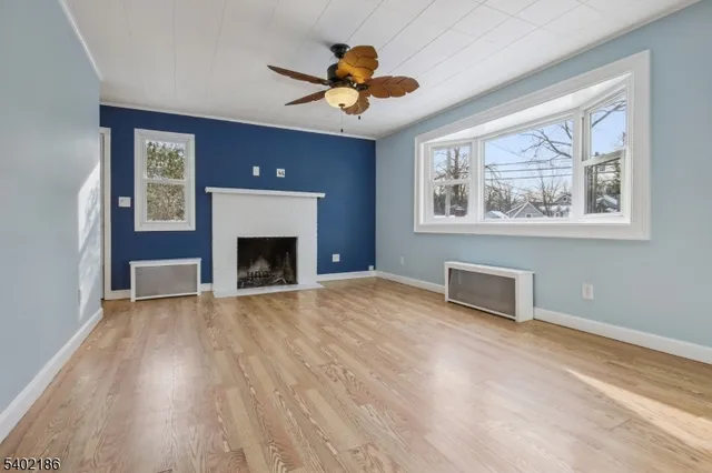 $3,650 | 4 Cabot Lane, Kinnelon, NJ 07405