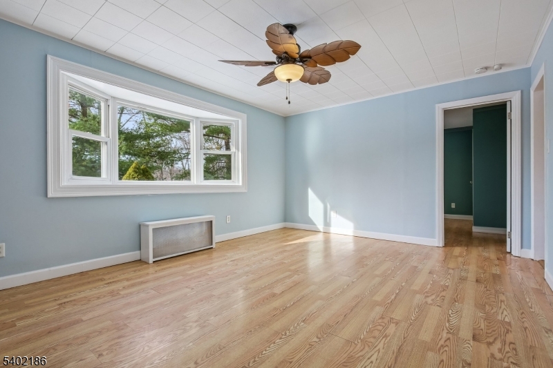 4 Cabot Lane Kinnelon, NJ 07405 - Photo 7 of 29