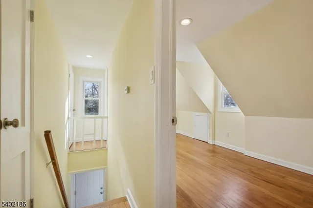 $3,650 | 4 Cabot Lane, Kinnelon, NJ 07405