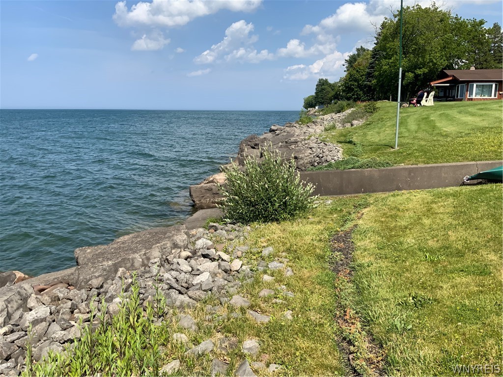 10639 Lakeshore Road Yates, NY 14098 - Photo 11 of 50