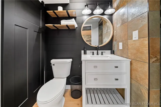 $1,499,000 | 1479 Cedar Village Road, Osage Beach, MO 65065