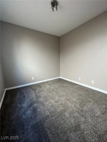 $2,695 | 10487 Forked Run Street, Las Vegas, NV 89178