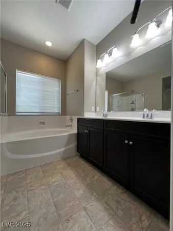 $2,695 | 10487 Forked Run Street, Las Vegas, NV 89178