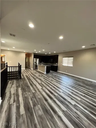 $2,695 | 10487 Forked Run Street, Las Vegas, NV 89178