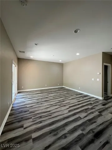 $2,695 | 10487 Forked Run Street, Las Vegas, NV 89178