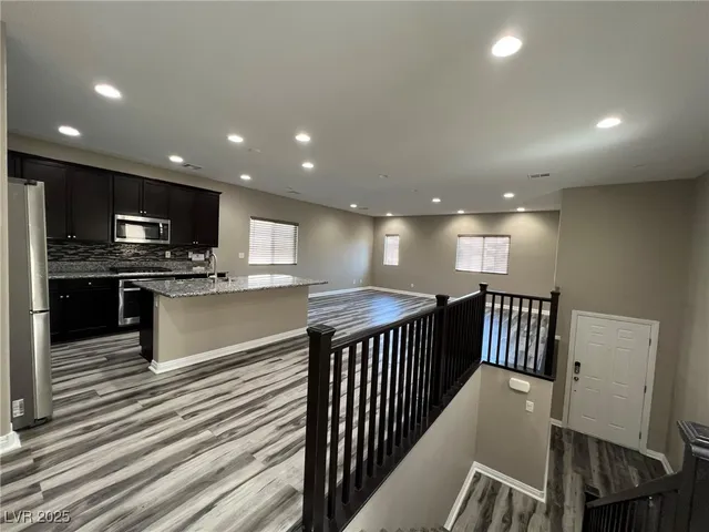 $2,695 | 10487 Forked Run Street, Las Vegas, NV 89178