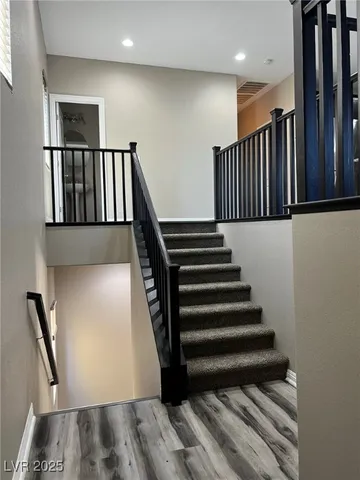 $2,695 | 10487 Forked Run Street, Las Vegas, NV 89178