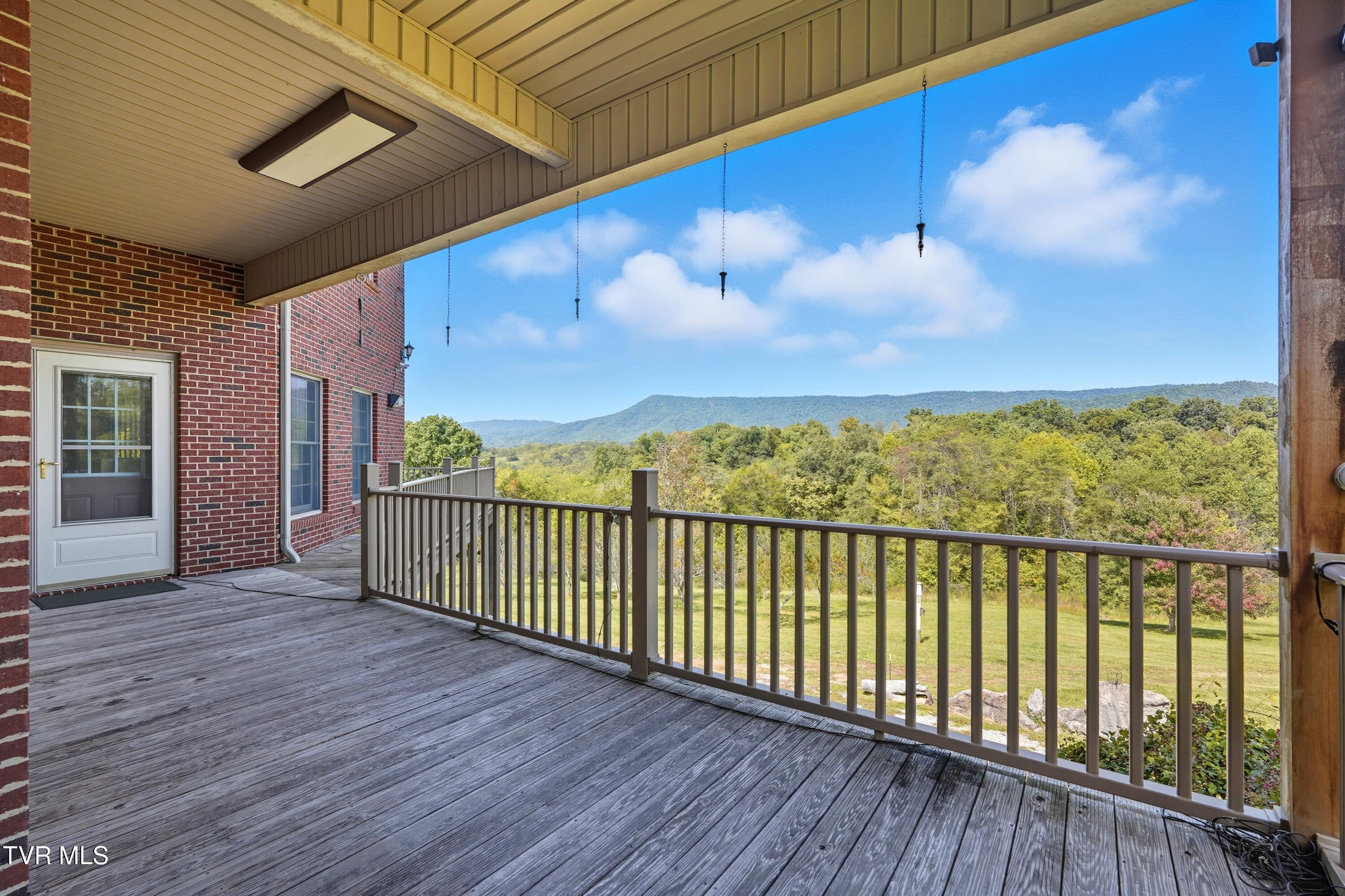 1185 Woolsey Road Greeneville, TN 37745 - Photo 35 of 59 DSC03837