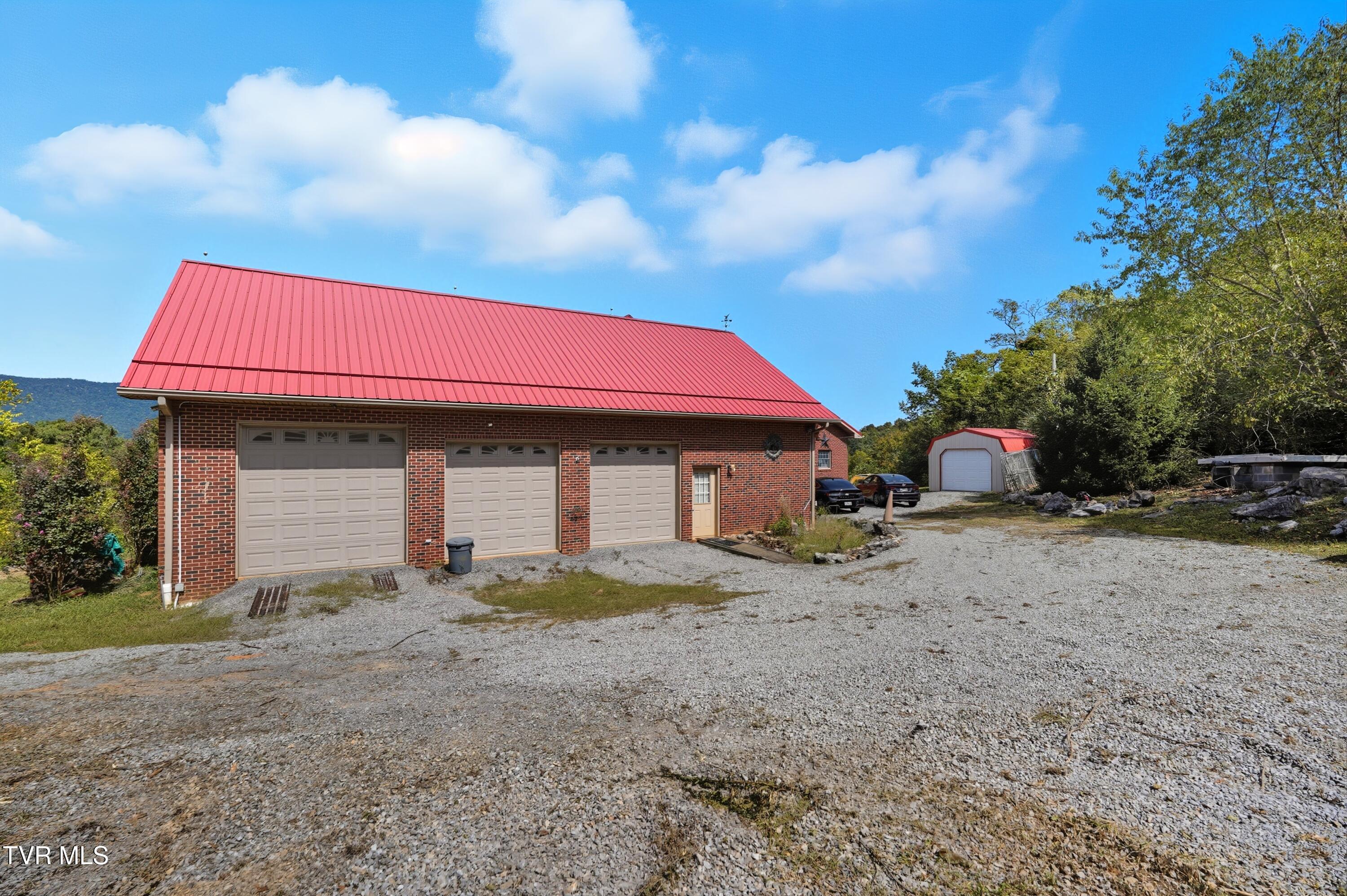 1185 Woolsey Road Greeneville, TN 37745 - Photo 46 of 59 DSC03816