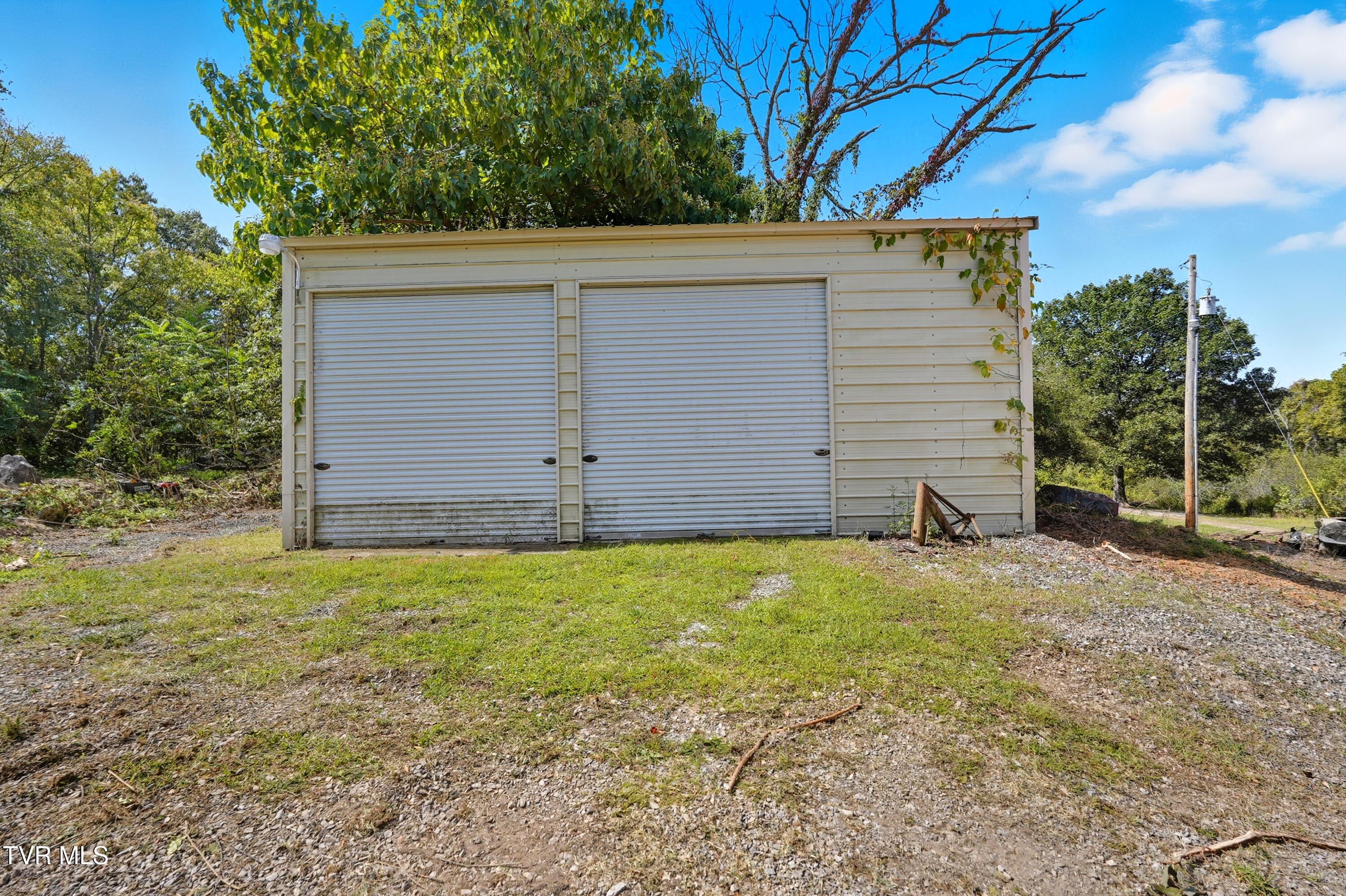 1185 Woolsey Road Greeneville, TN 37745 - Photo 54 of 59 DSC03807