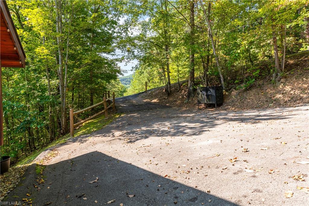 4062 Chamberlain Lane Sevierville, TN 37862 - Photo 39 of 42