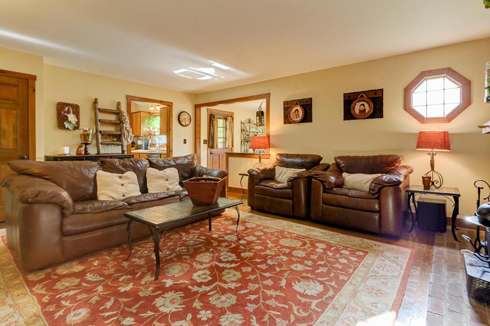 17903 Commercial Point Road Circleville, OH 43113 - Photo 16 of 27 Gallery Image 16
