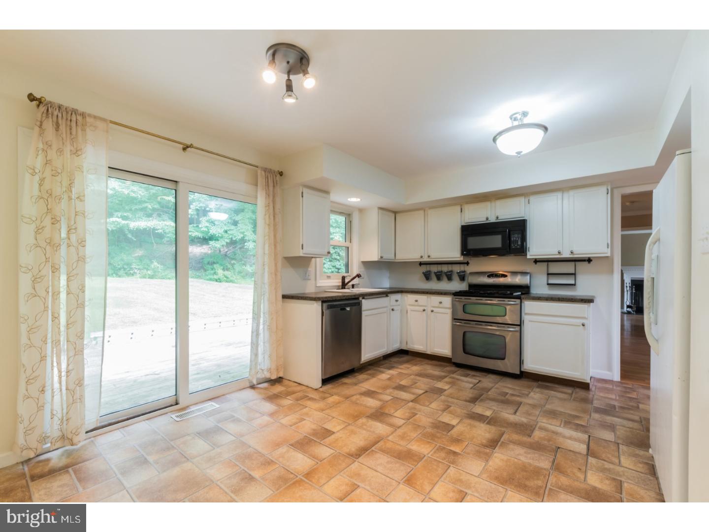 3501 Humpton Road Thorndale, PA 19372 - Photo 6 of 25 Gallery Image 6