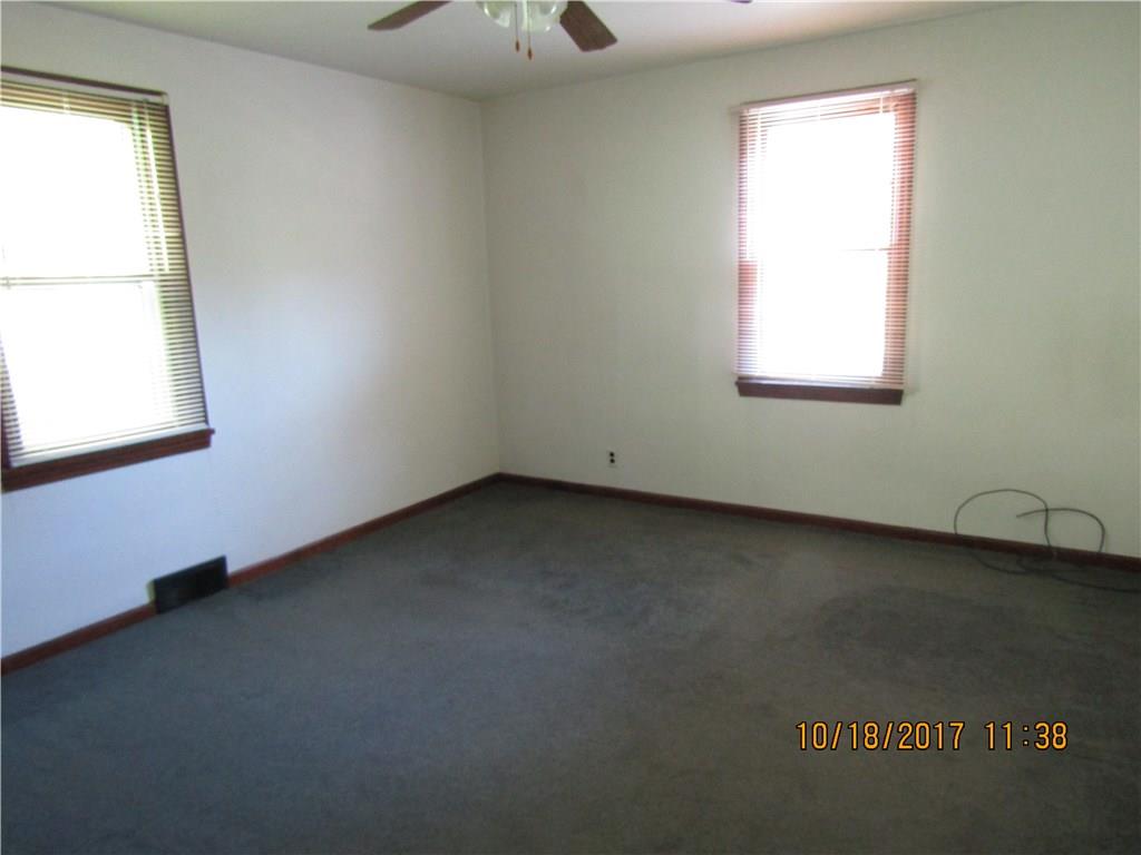 805 Valley Road Ambridge, PA 15003 - Photo 4 of 10 Gallery Image 4