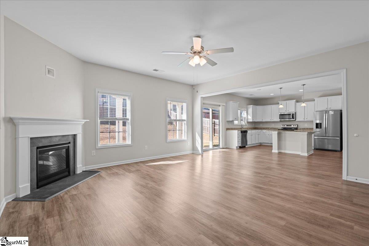 812 Camberwell Road Simpsonville, SC 29680 - Photo 13 of 29