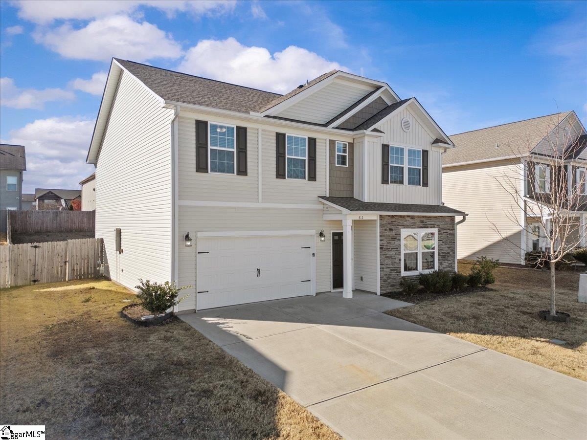812 Camberwell Road Simpsonville, SC 29680 - Photo 2 of 29