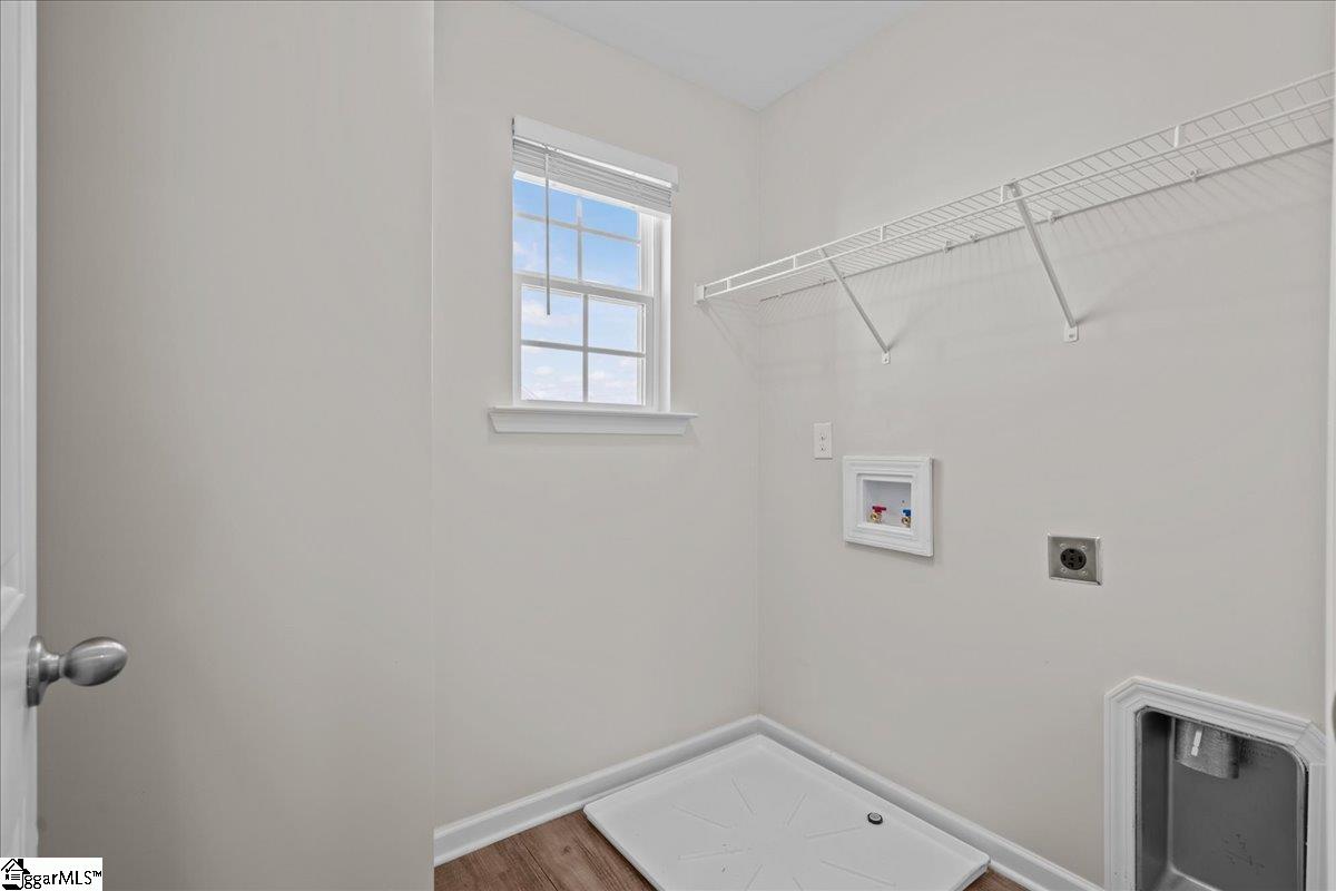 812 Camberwell Road Simpsonville, SC 29680 - Photo 9 of 29