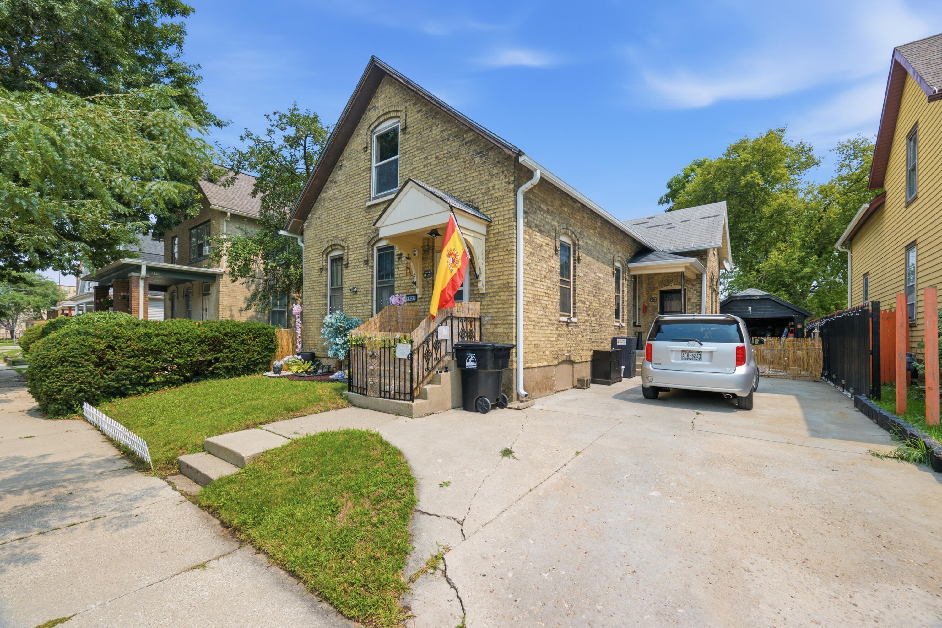 1827 Green Street Racine, WI 53402 - Photo 36 of 37 GreenSt_035
