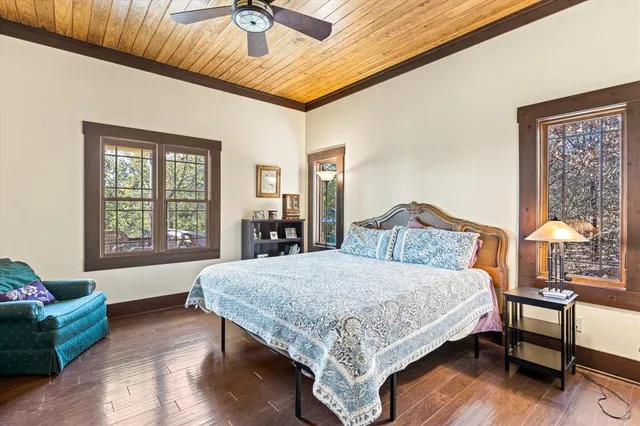 $950,000 | 5545 County Road 225, Hico, TX 76457