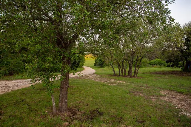 $950,000 | 5545 County Road 225, Hico, TX 76457