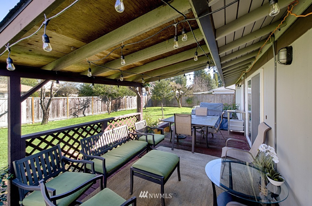 11434 Southeast 180th Place Renton, WA 98055 - Photo 16 of 20 Gallery Image 16