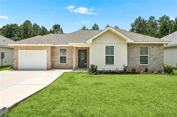 $289,900 | 70319 State Street, Mandeville, LA 70471