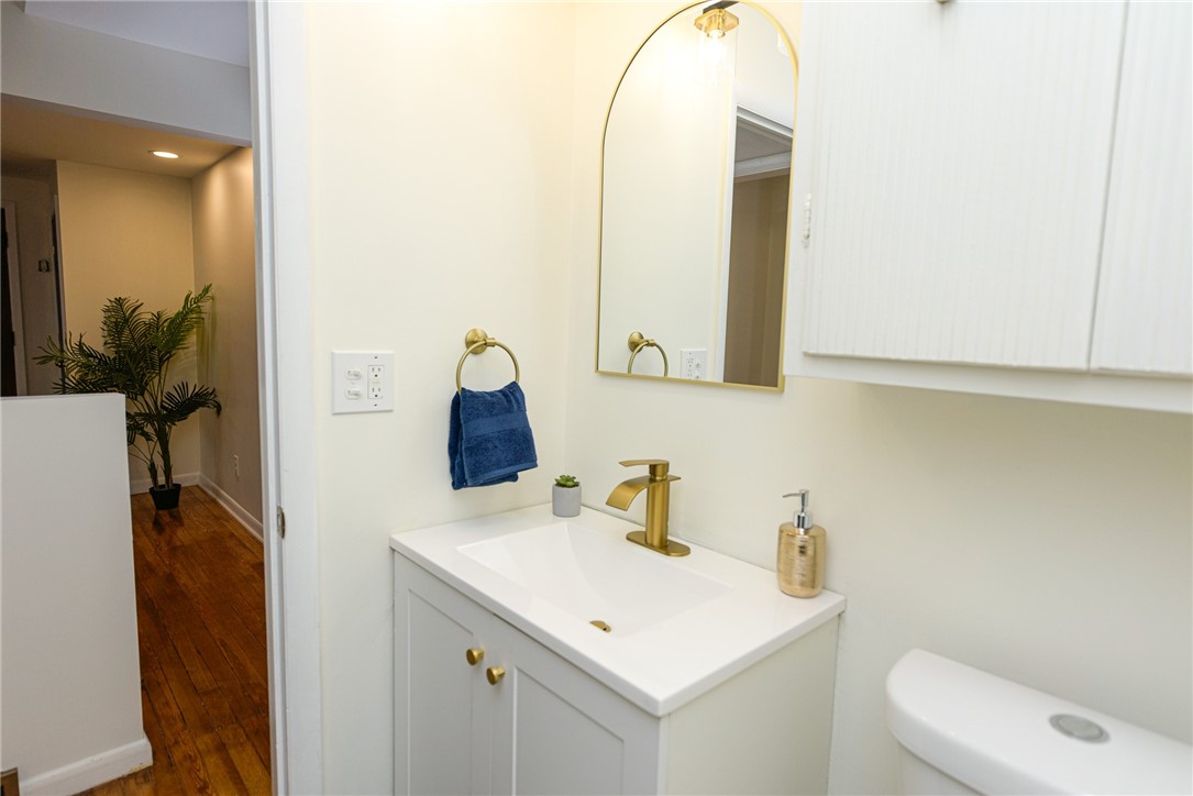 259 Windsor Road Greece, NY 14612 - Photo 18 of 33