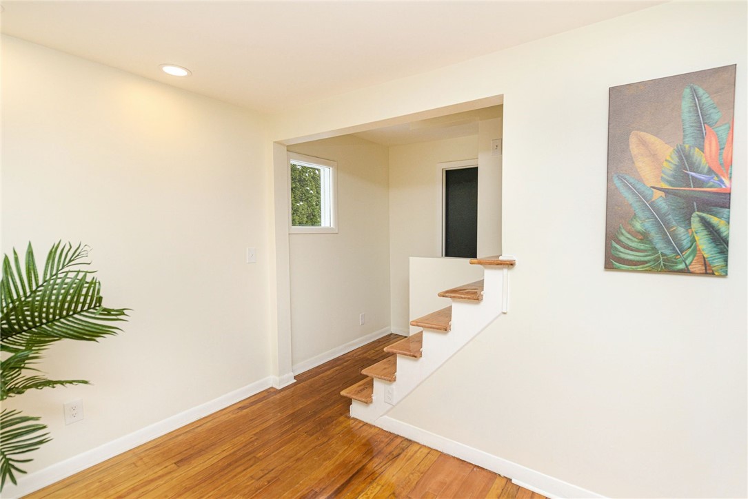 259 Windsor Road Greece, NY 14612 - Photo 19 of 33