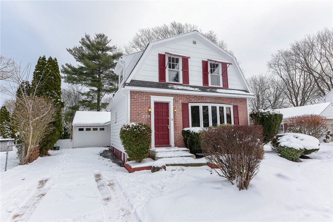 259 Windsor Road Greece, NY 14612 - Photo 2 of 33