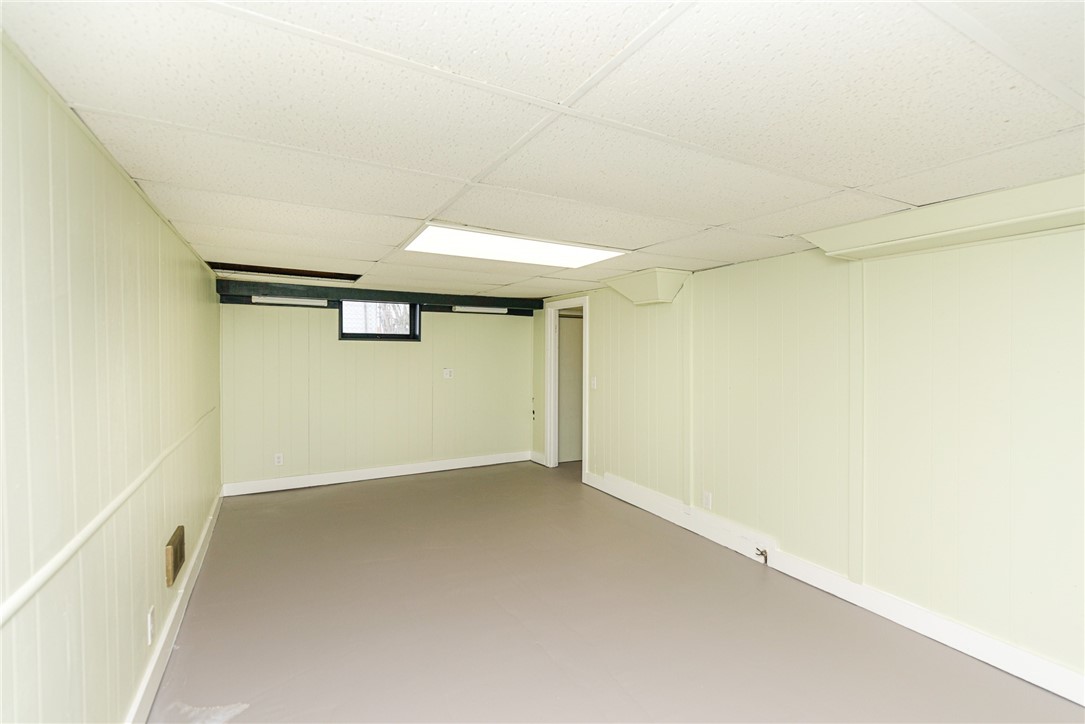 259 Windsor Road Greece, NY 14612 - Photo 28 of 33