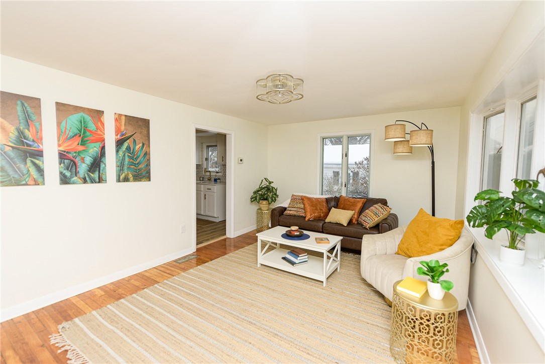 259 Windsor Road Greece, NY 14612 - Photo 9 of 33