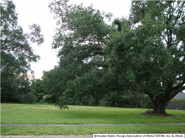 2930 Gilbert Drive Baton Rouge, LA 70809 - Photo 2 of 2 Gallery Image 2