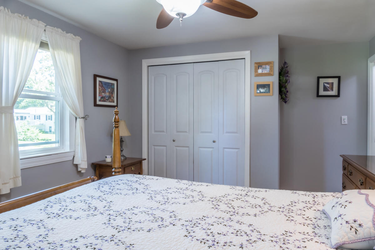 5 Grove Street Cumberland Center, ME 04021 - Photo 17 of 42 24-Master Bed3