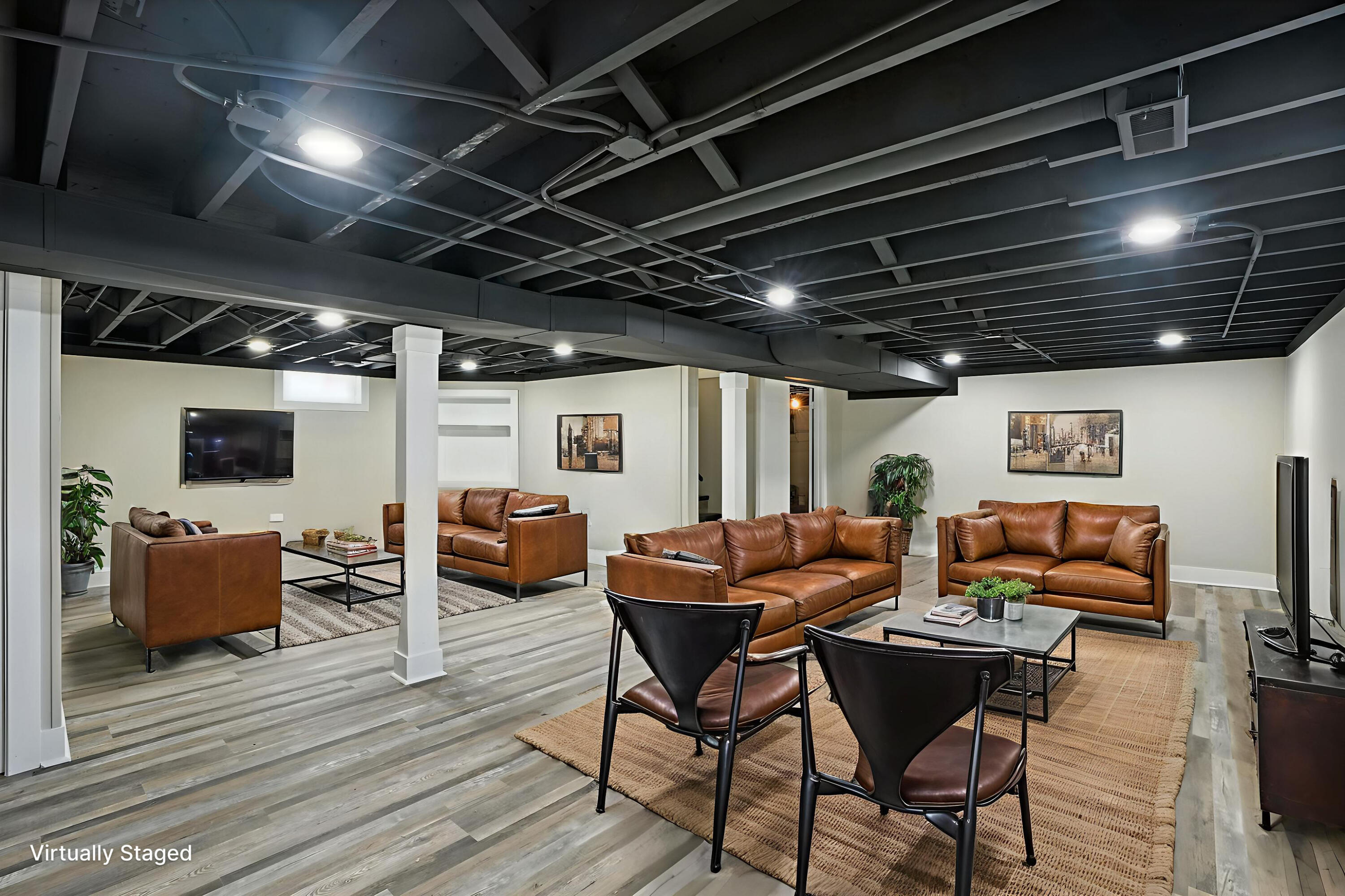 3312 East 170th Street Lansing, IL 60438 - Photo 13 of 38 a outdoor space with furniture