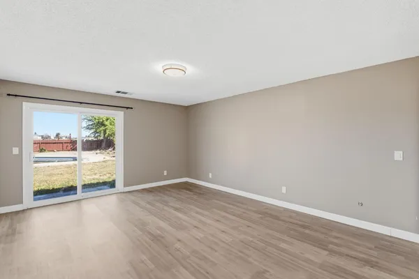 $750,000 | 5792 West Olive Avenue, Fresno, CA 93723